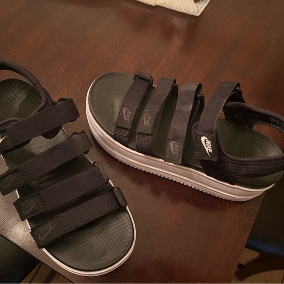 Nike Shoes - Nike Black Athletic Sandals
